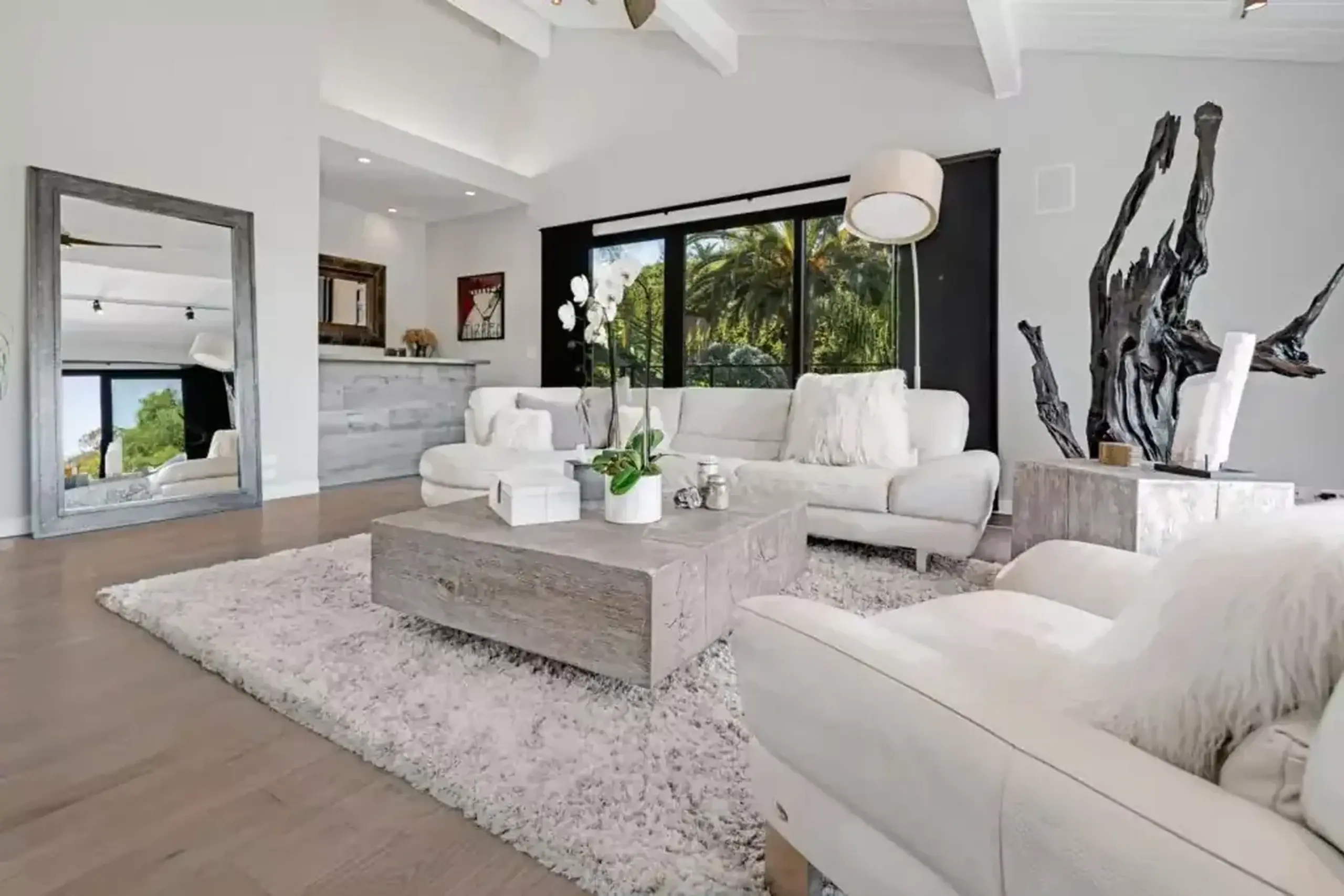 The family room of a six-guest residential mental health house in Malibu