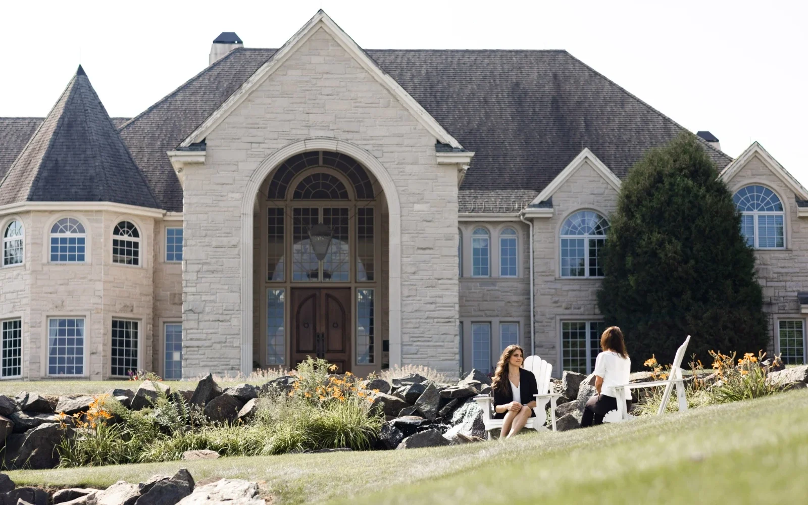 The Manor, image 2