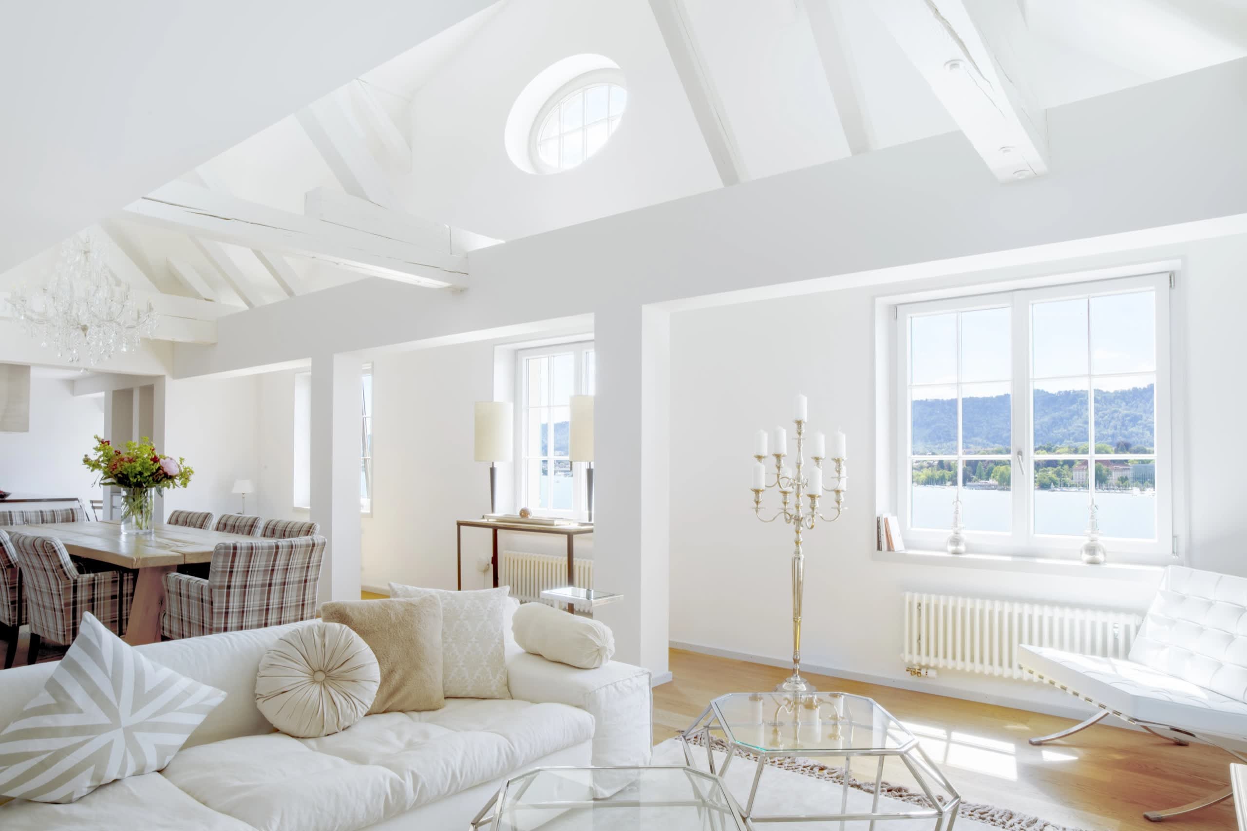 Paracelsus Recovery — Private penthouse residences on Lake Zurich.