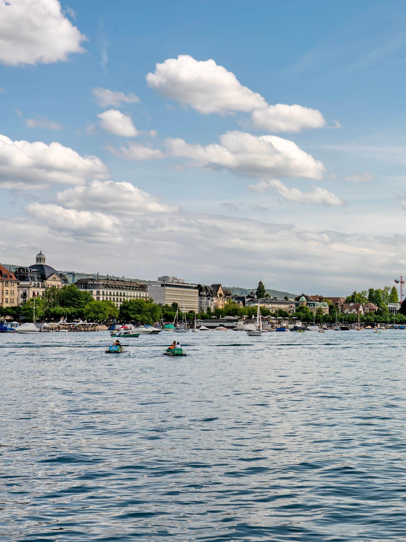 Boats on Lake Zurich on a clear day