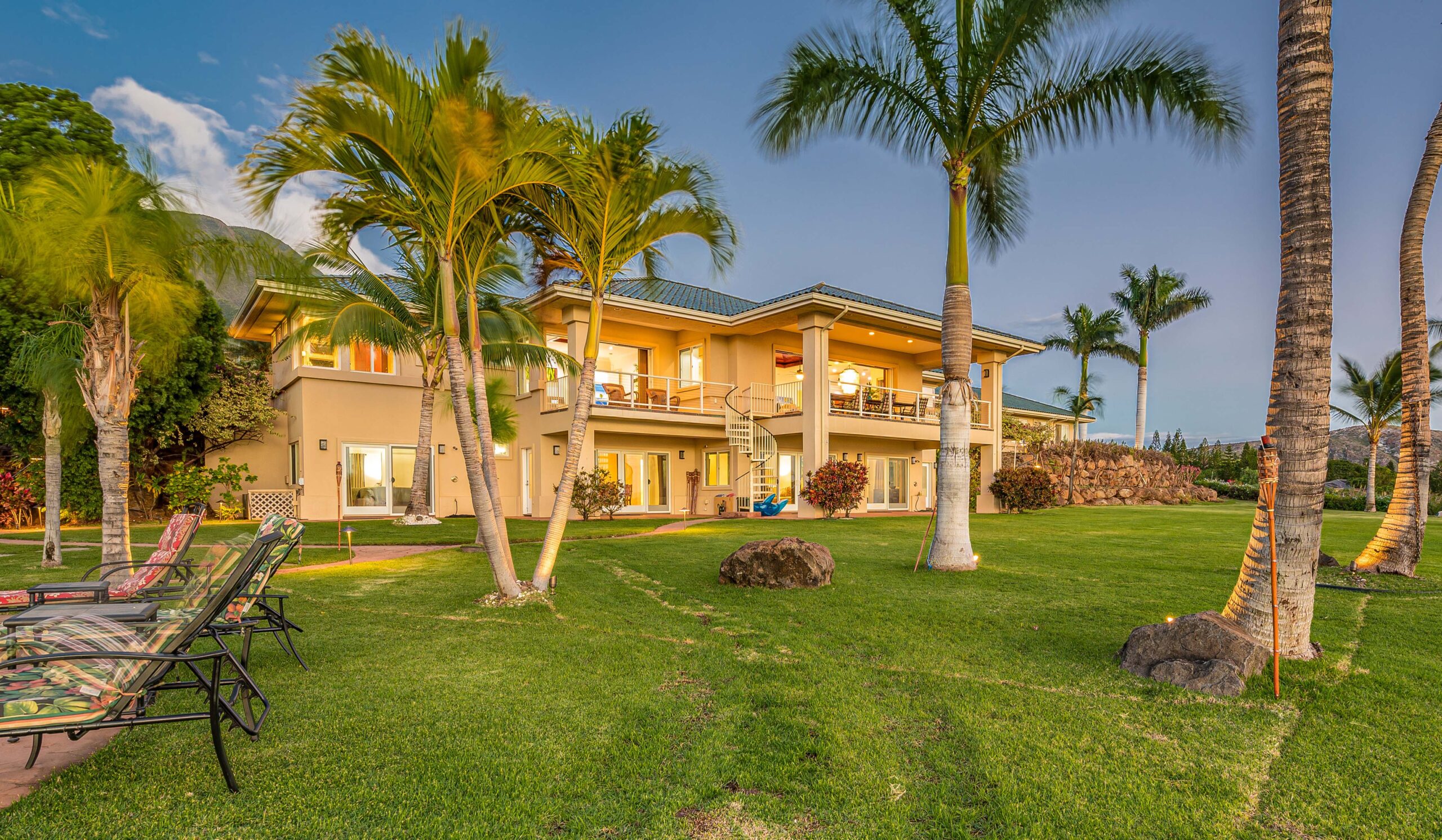 Maui Recovery — property, interiors and grounds (13 of 38)